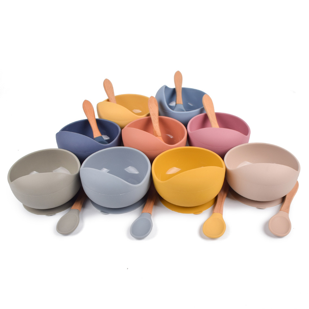 Direct selling baby Bowl Spoon silicone tableware children's wooden handle silicone spoon children's suction dish bowl baby silicone bowl