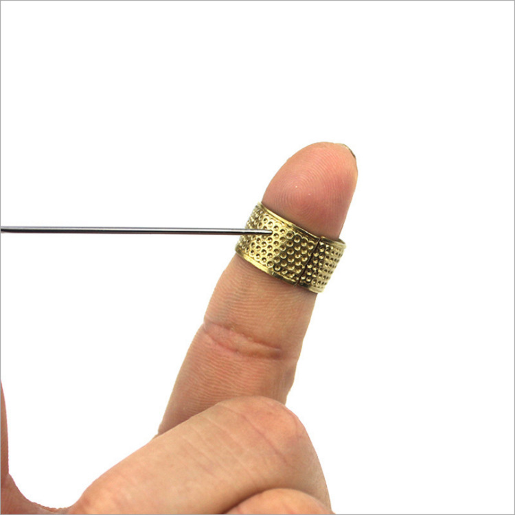 Factory direct gold and silver sewing hand sewing needle top ring sewing box matching thimble hoop extra thick copper thimble