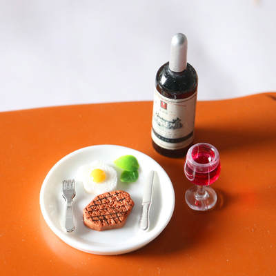 Dollhouse1:12 doll house mini red wine steak set miniature kitchen simulation ornaments ob11 model