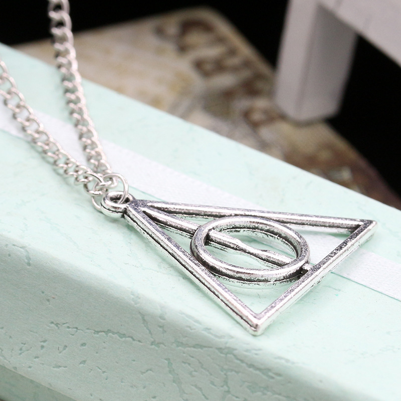 European and American Trade Harry Potter Necklace Luna Deathly Hallows Triangle Round Pendant Vintage Necklace sweater chain