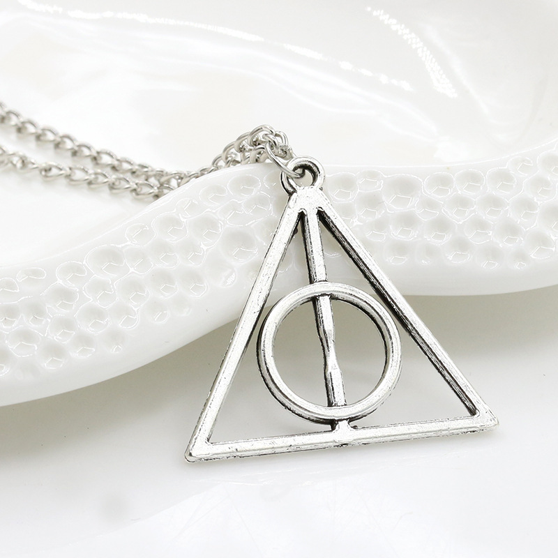 European and American Trade Harry Potter Necklace Luna Deathly Hallows Triangle Round Pendant Vintage Necklace sweater chain