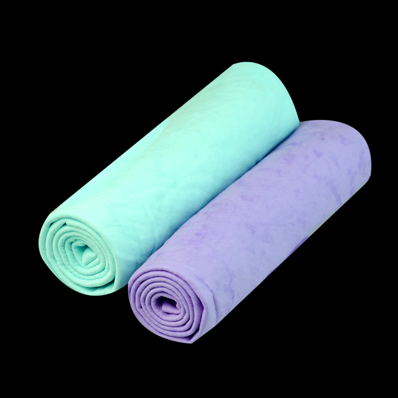Pet towel large thickened 65 * 42cm dog cat bath towel absorbent deerskin towel pet supplies
