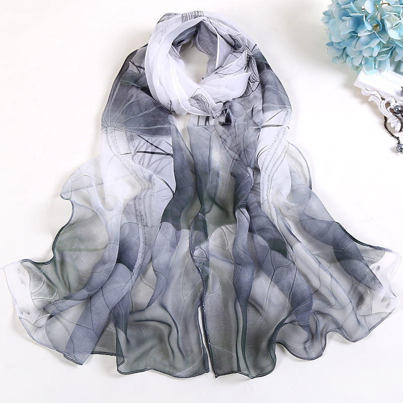 Summer Lotus Sunscreen Scarf Seaside Beach Scarf Wholesale Long Ladies Scarf Lotus Pond Moonlight Thin Scarf Scarf