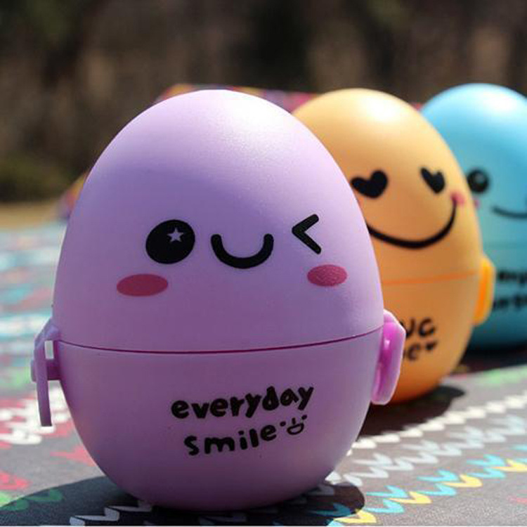 Outdoor camping cartoon egg box plastic portable egg box egg protective cover picnic colorful egg can egg bottle