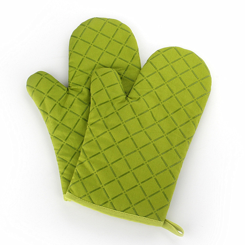 Dongqian silicone baking oven microwave oven gloves heat insulation thickened lengthened single price spot wholesale