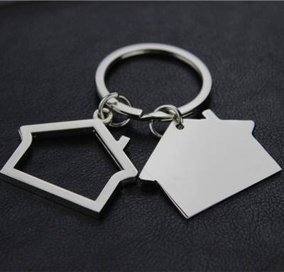 House keychain cottage small gift key pendant Creative Real Estate opening gift wholesale laser lettering