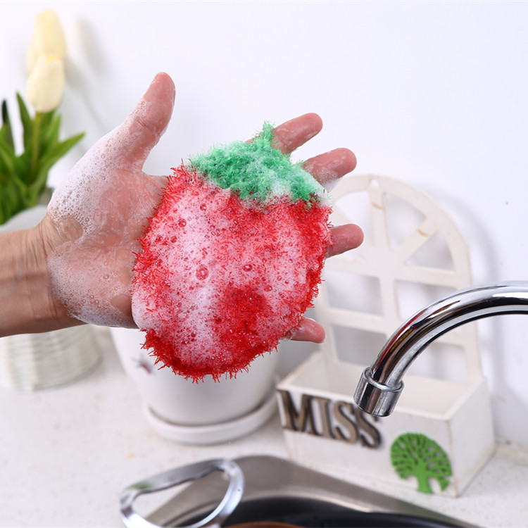 Korean creative handmade crochet strawberry acrylic dishwashing towel kitchen cleaning stain washing cloth factory wholesale