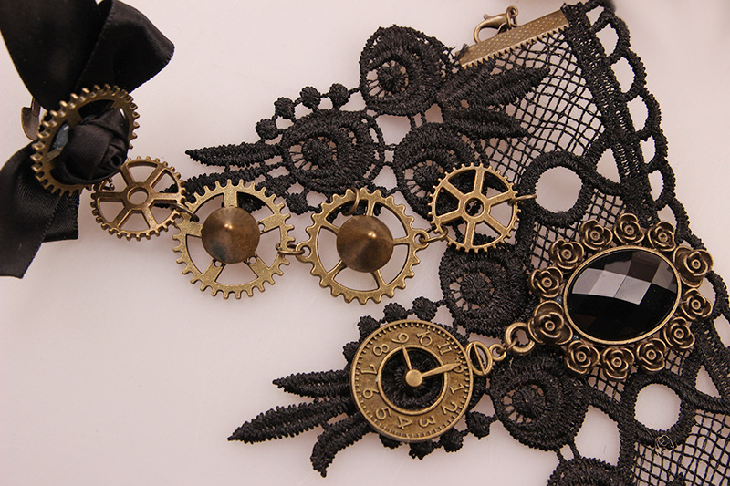 European and American fashion jewelry vintage bracelet with ring integrated lace clock mechanical gear necklace bracelet suit