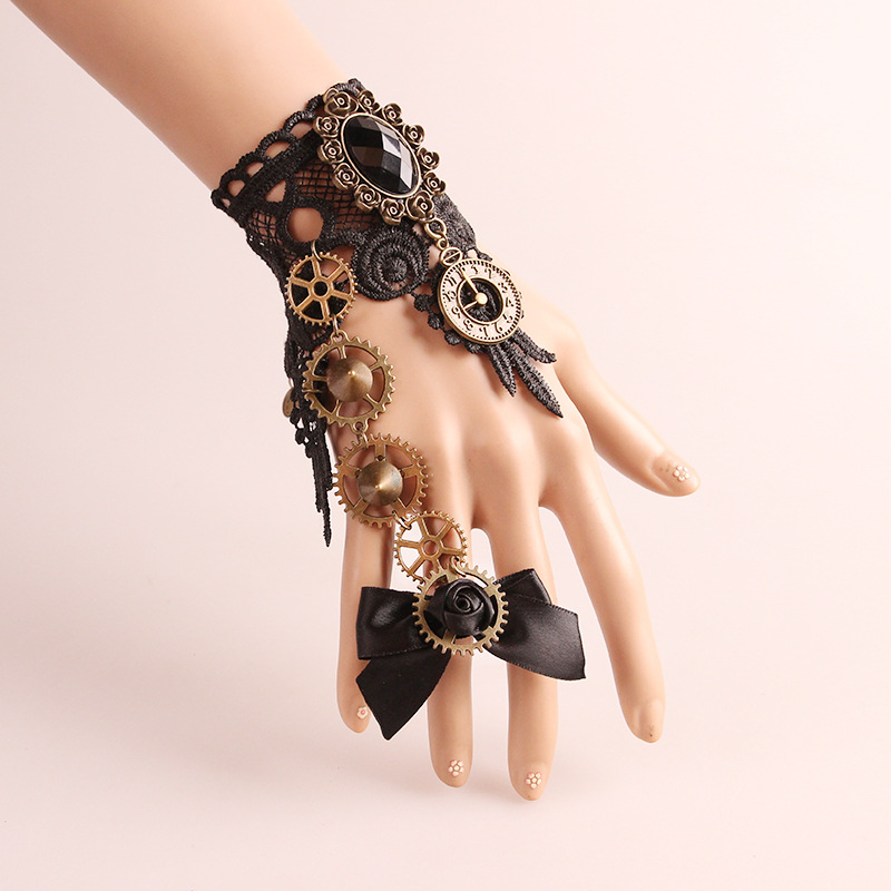 European and American fashion jewelry vintage bracelet with ring integrated lace clock mechanical gear necklace bracelet suit