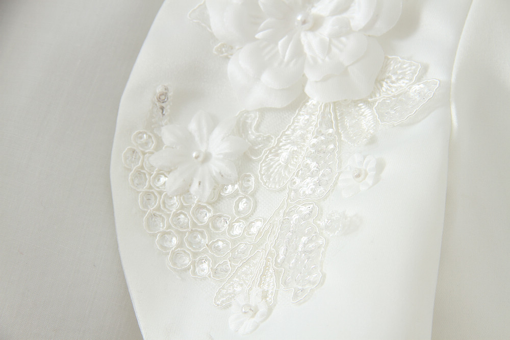 Girls' wedding dress long-sleeved coat children's handmade beaded matching princess dress shawl one-piece delivery