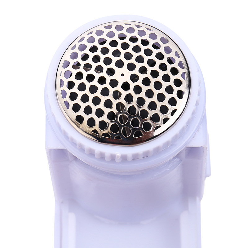 Wholesale supply of electric fur ball trimmer dry battery type fur ball Shaver new mini fur ball remover