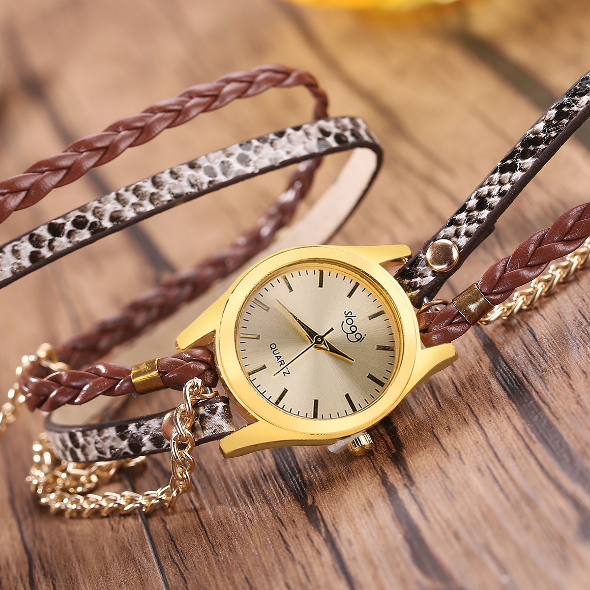 Cross-border new fashion retro style ladies winding bracelet watch woven serpentine quartz watch women's a generation of hair