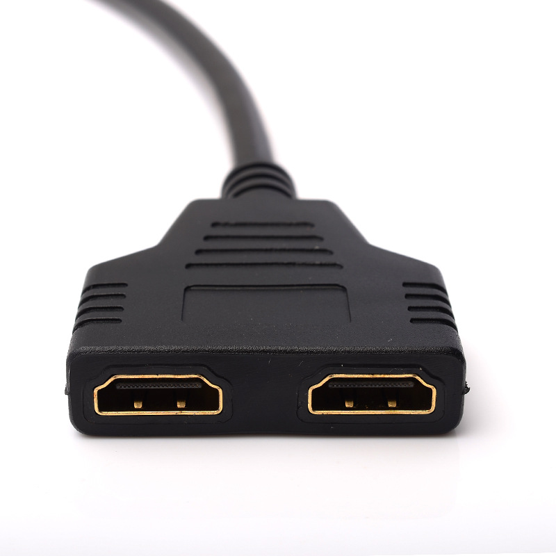 One-in-two-out distributor 1080p HDMI one-in-two line HD conversion line adapter 3D 1.4 version
