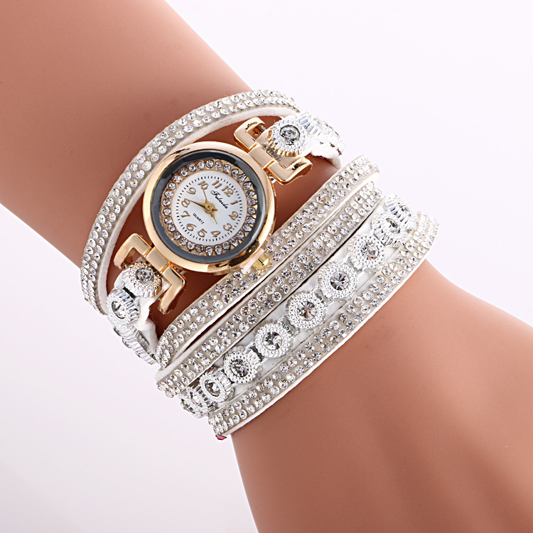 Foreign trade hot-selling alloy diamond ring bracelet watch digital face Korean velvet ladies wrist watch quartz watch