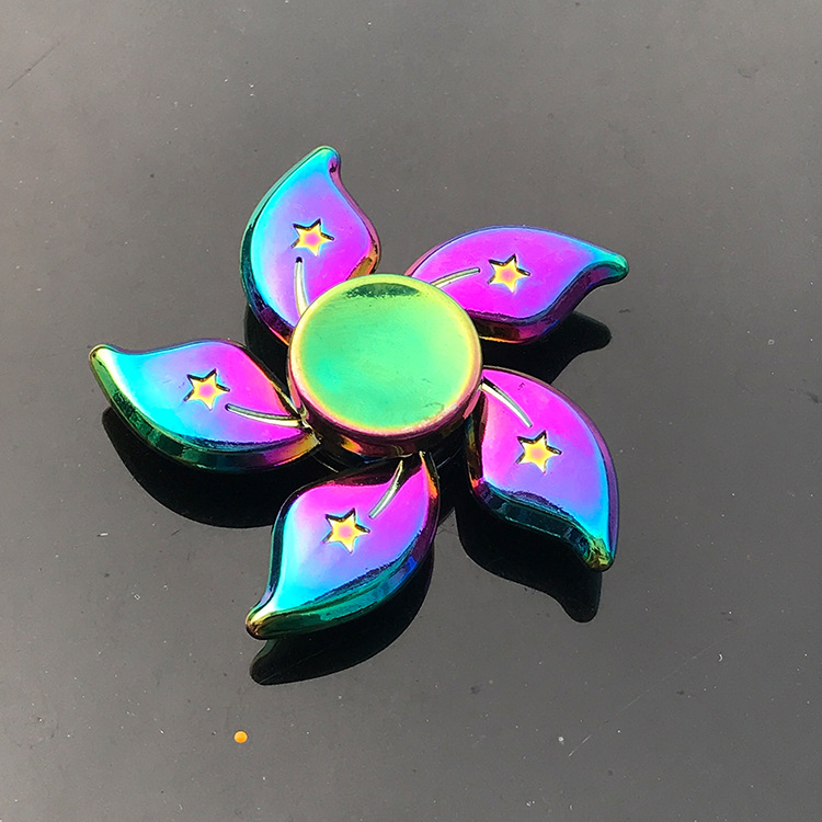 New alloy fingertip gyro decompression toys Hand Spinner finger gyro factory wholesale stall toys