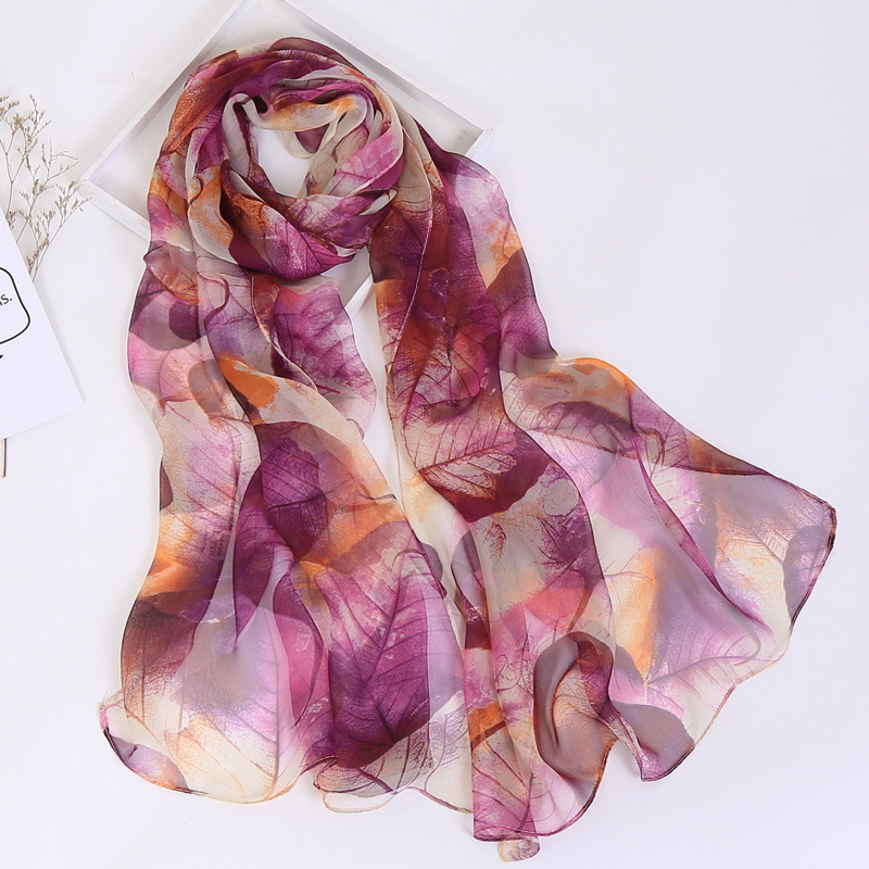 2019 New thin scarves wholesale Qiaoqi long scarves sunscreen scarves leaves pattern hot selling scarves