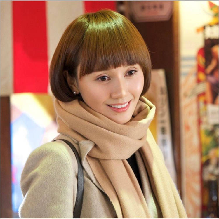 200グラム以上の赤い純色はカシミヤのマフラーの女性韓国版の冬には、厚いストールの保温ファッションが首を囲んでいる|undefined