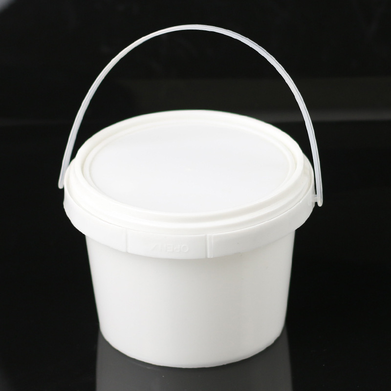 Factory direct pp small round barrel with lid plastic barrel transparent portable barrel White 0.5 liters small barrel 500ml storage barrel