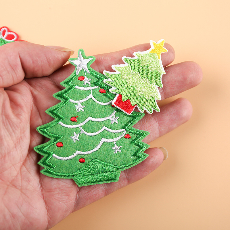 According to embroidery computer embroidery chapter cute Christmas tree boots shoes gift embroidery cloth stickers clothes decoration patch