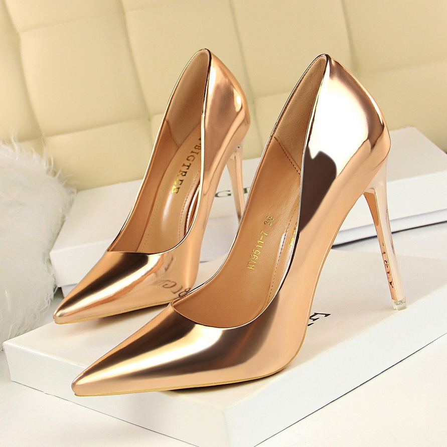 Fashionable Metal Heel High Heel Shoes Women's Shallow Mouth Pointed Sexy Nightclub Slimming Single Shoes