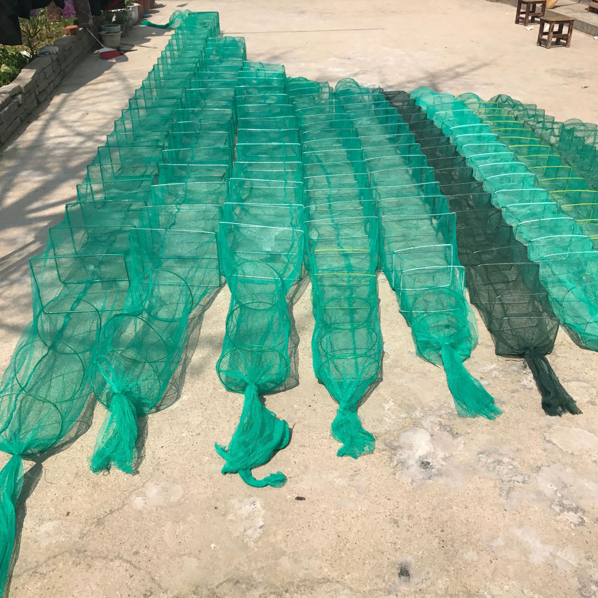 1 to 20 meters shrimp cage fishing net fishing net shrimp cage fish cage Loach ricefield eel lobster net breeding Net Wholesale