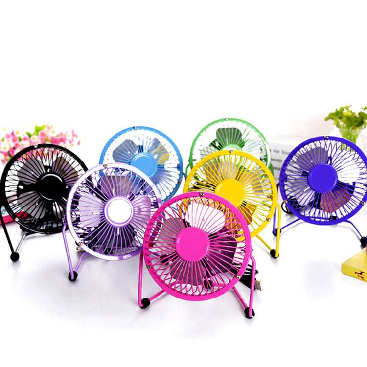 New usb iron mini fan dormitory student cartoon electric fan in Stock/6/8-inch one-piece delivery