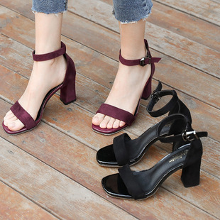 Women's sandals summer 2017 new chunky heel black student open toe buckle Roman high heels women