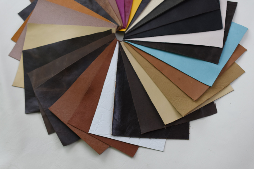 Cross-border leather goods supply year-round sales in stock of various styles of first-layer panels rectangular cowhide sample leather