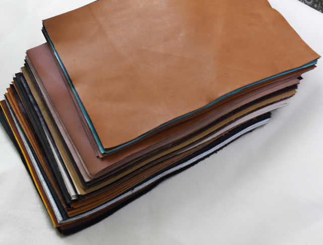 Cross-border leather goods supply year-round sales in stock of various styles of first-layer panels rectangular cowhide sample leather