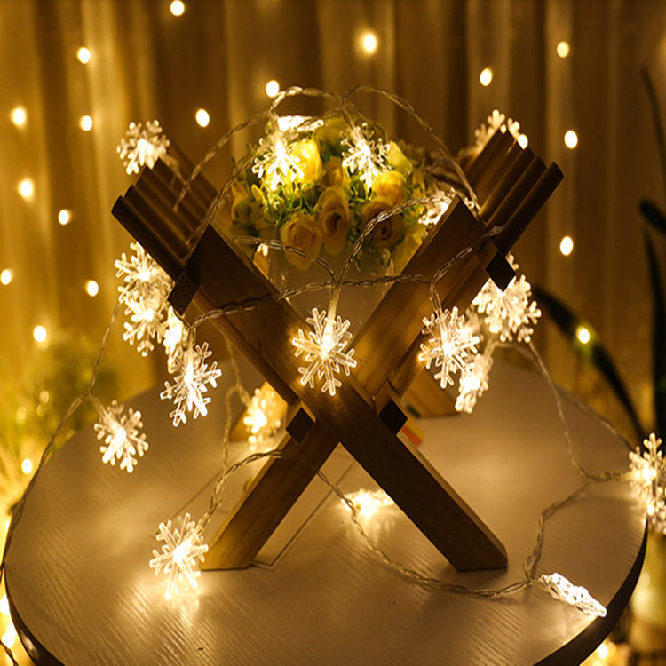 Cross-border hot snowflake light string LED lights Christmas holiday atmosphere decoration USB remote control lights string wholesale