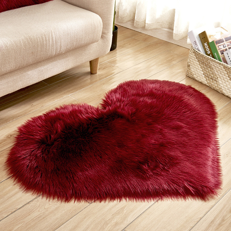 2024 New Home Textile Plush Living Room Heart-shaped Carpet Bedroom Bedside Mat Cute Girl Style