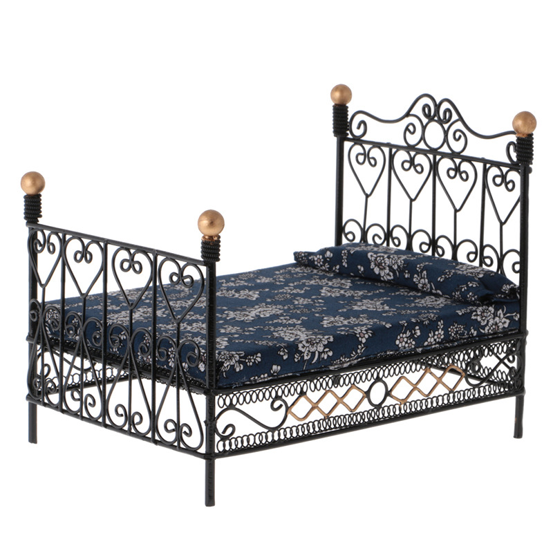 1:12 doll house DIY dollhouse simulation bedroom furniture model iron double bed