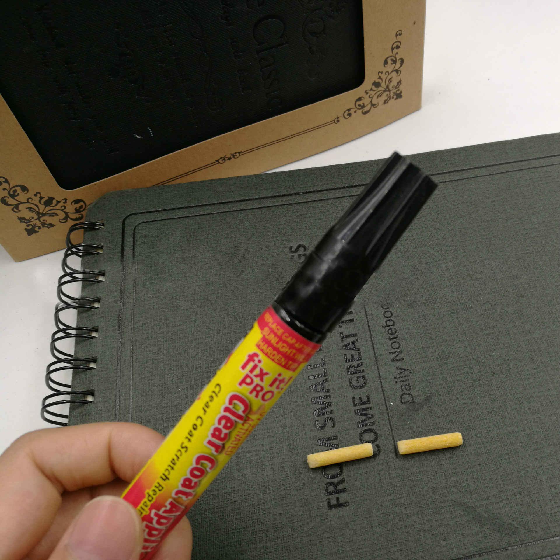 Yuanyang FixitPro car scratch repair pen oily marker paint repair pen bulk OPP package factory wholesale