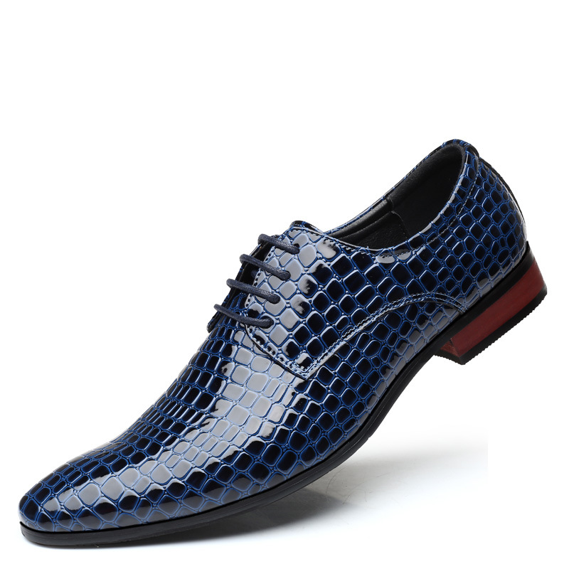 2023 New Men's Pointed Toe Leather Shoes Stylist Trendy Small Leather Shoes Glossy Face Stone Pattern British Korean Men's Shoes