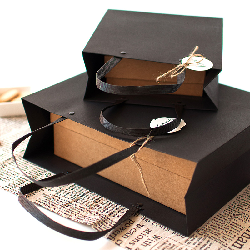 Black gift bag simple paper bag portable rivet gift box packaging bag clothing birthday gift bag