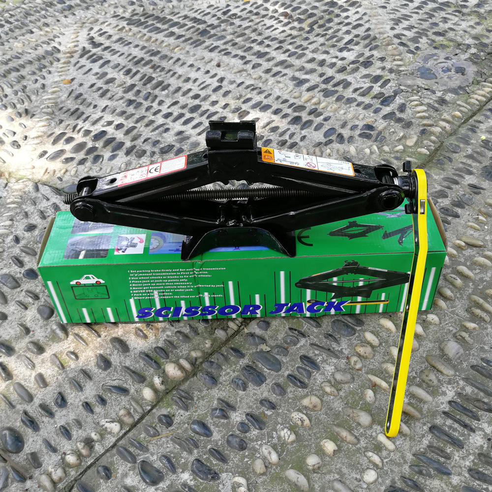 1.5T car hand-cranking labor-saving Jack CAR tools qianjinding car tire change horizontal 1.5T