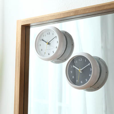 Simple bathroom clock waterproof suction cup clock small clock refrigerator table clock ornaments Silent desktop 6 inch wall clock