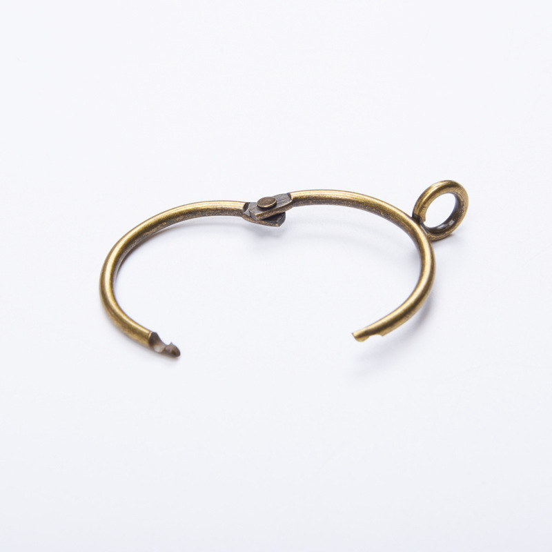 Bronze [with small open ring]]