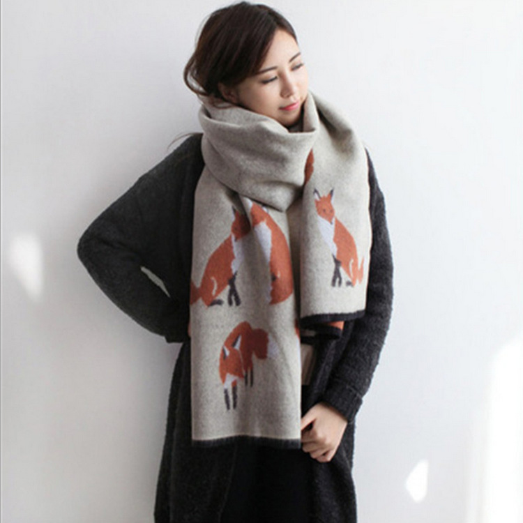 Winter Europe and the United States new trend small Fox cashmere scarf ladies double-sided padded shawl scarf a generation of hair