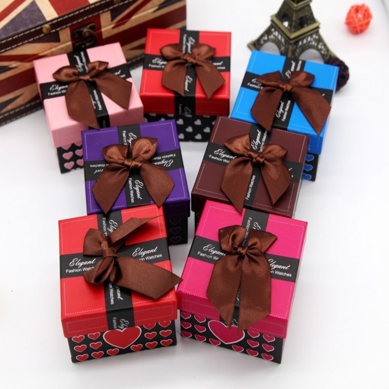 Supply watch box, jewelry box, Peach heart packing box bow carton decoration display box watch packaging