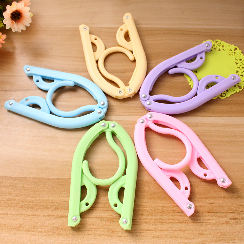 Folding hanger multi-functional drying rack non-slip outdoor travel portable hanger travel home magic clothes wholesale
