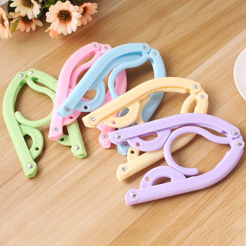 Folding hanger multi-functional drying rack non-slip outdoor travel portable hanger travel home magic clothes wholesale