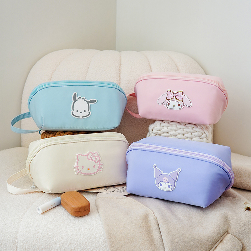 Sanrio large capacity cartoon pillow bra underwear multi-layer storage bag portable travel storage bag