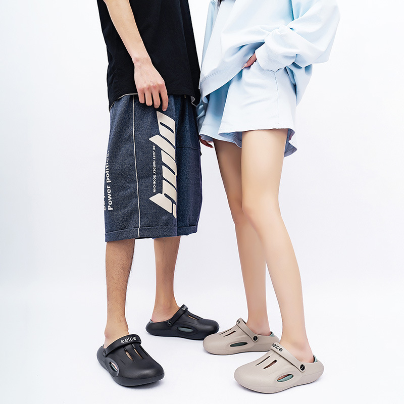Couple's online celebrity live broadcast coconut hole shoes soft bottom height increasing beach shoes outdoor wear non-slip sandals men's summer