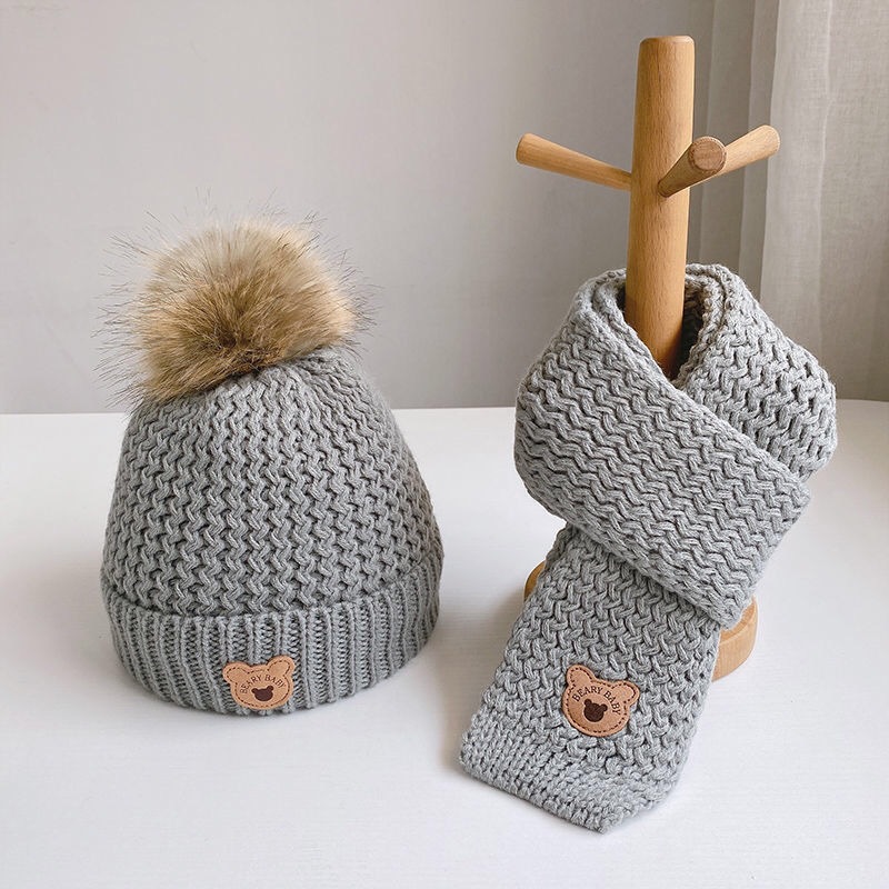 Cappello sciarpa guanti per bambini autunno e inverno set tre pezzi completo invernale caldo foderato in pile per ragazzi e ragazze berretto di lana orso_voghion.com