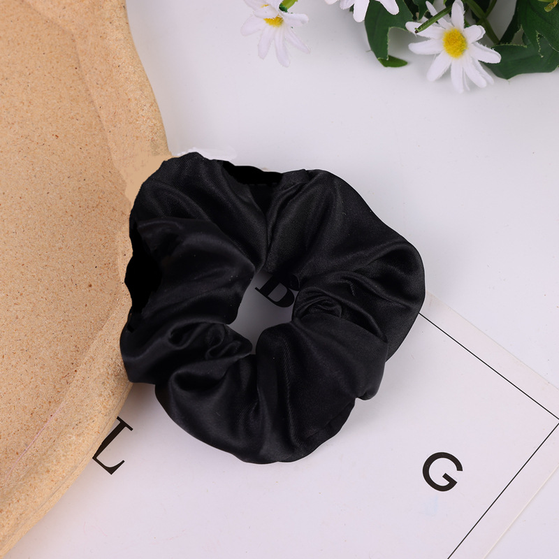 Cross-border hot selling solid color hair ring large satin large intestine cloth ring European and American hair accessories multi-color head rope rubber band factory direct sales