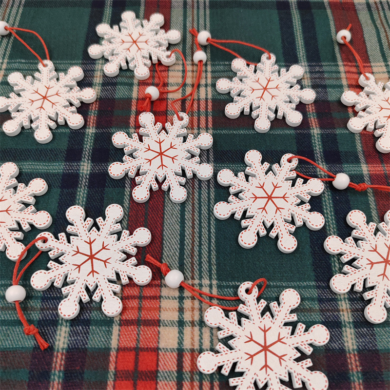 Bulk wooden 6cm Christmas snowflake Christmas Tree Festival ornaments two-color color printing decorations accessories