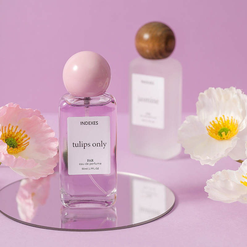 Live explosions small women's perfume lasting tea fragrance floral fragrance students Natural Light fragrance Vietnam explosions 50ml