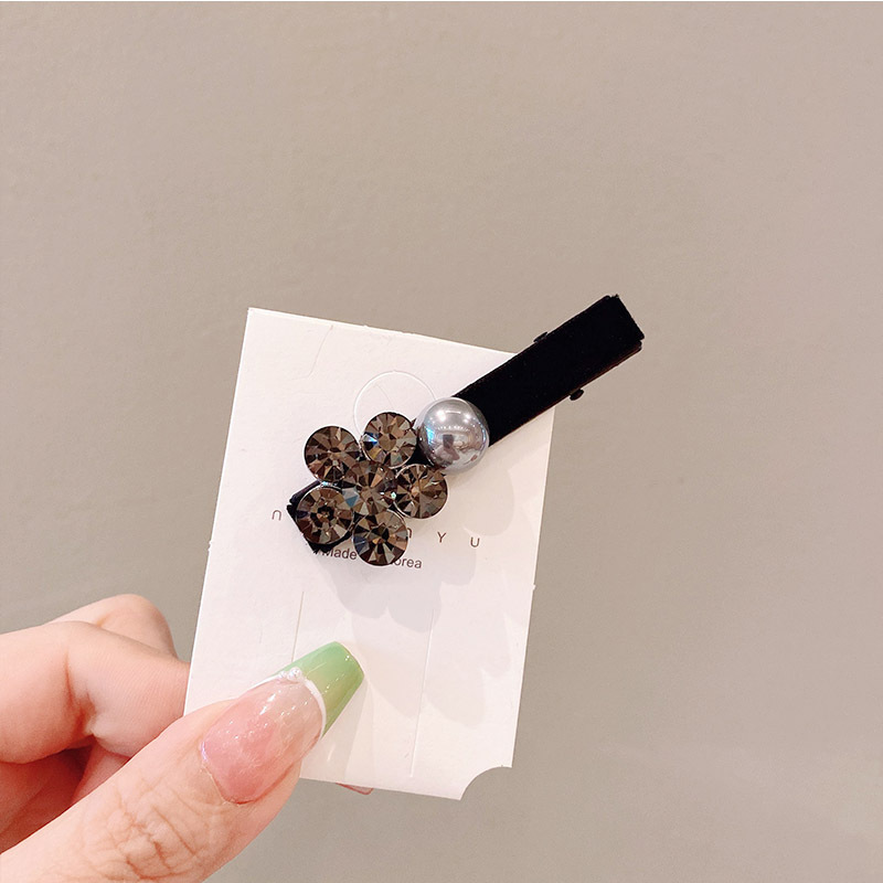 Rhinestone velvet black bangs clip high-grade side clip duckbill clip  style back head Pearl Rhinestone hairpin_voghion.com