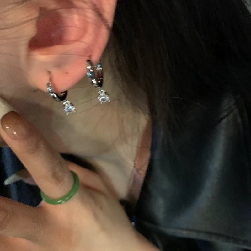 寝ても摘まなくてもいいです小耳輪イヤリング小衆デザイン感高級冷え性風耳飾り爆金ネットレッド2022新|undefined